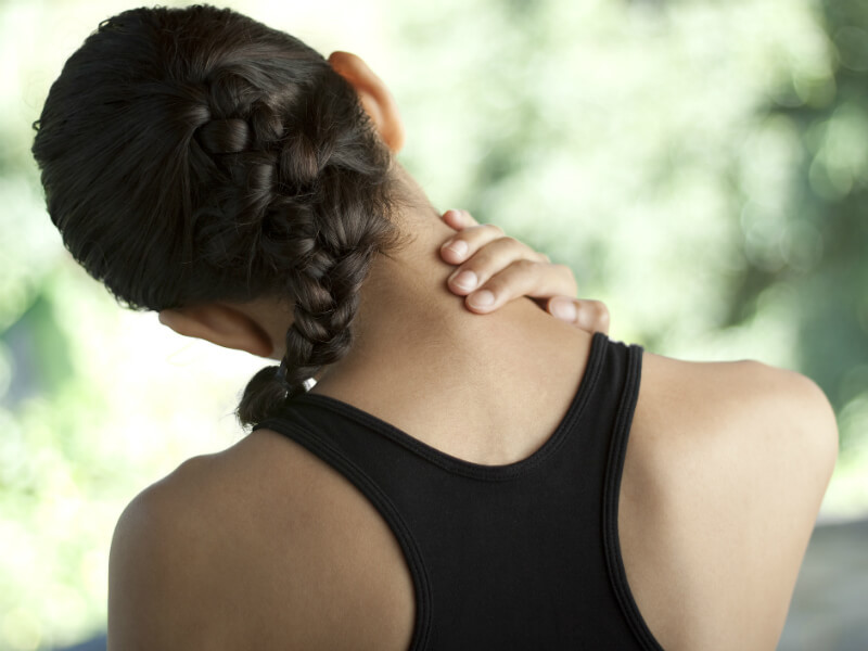 5 простих вправ для шиї: позбавляємося від напруги та болю в шийному відділі (сидячи на стільці)